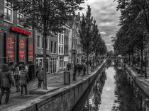 Amsterdam - Grachten im Red Light District by sicht-weisen