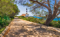 Majorca, idyllic view of the lighthouse of Portocolom, Spain von Alex Winter