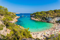 Mallorca, beautiful beach of Cala Llombards, idyllic coast, Spain von Alex Winter