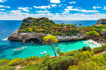 Beautiful bay of Calo des Moro, Balearic Islands, Mediterranean Sea, Majorca, Spain von Alex Winter