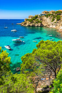 Majorca, Spain Mediterranean Sea, luxury boats yachts anchored at bay of Costa de la Calma von Alex Winter