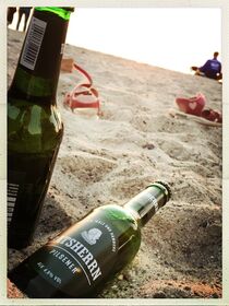 Beer Beach by Maximilian Lips
