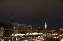 Hafenflair am späten Abend in Hamburg von Ulrich Senff