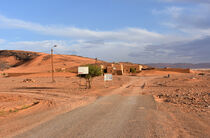 Am Rande der Wüstenoase Tafraout Hassi Fougani in Marokkos Süden von Ulrich Senff