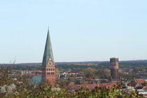 Lüneburg von oben: St. Johannis Kirche und der Wasserturm by Anja  Bagunk