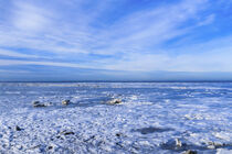 Eisige Nordsee in Harlesiel von Heidi Bollich