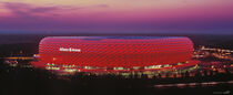 München rot Stadion by Steffen Grocholl