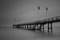 Die sechs Flaggen Seebrücke - The six flags pier von lzb-fotografie