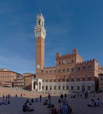 SIena: Der Palazzo Pubblico in Siena mit dem Torre del Mangia von Berthold Werner