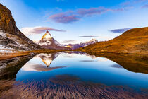 Matterhorn im Kanton Wallis in der Schweiz by dieterich-fotografie