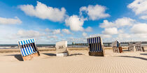 Strandkörbe am Strand von Zingst an der Ostsee von dieterich-fotografie