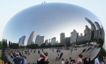 Chicago reflected in The Bean von Juergen Seidt
