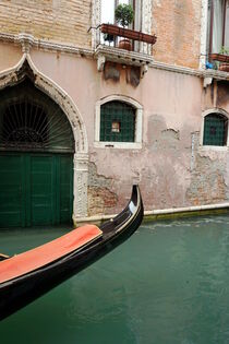 Gondel in Venedig by Bianca Grams