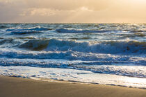 Wellen am Darßer Weststrand an der Ostsee by dieterich-fotografie