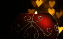 candlelight with heartshape bokeh background by kristynes