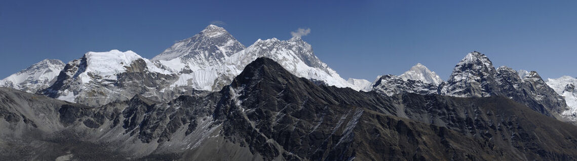 Everest-panorama-01c