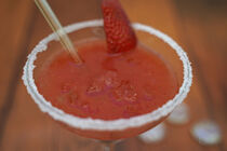 Erdbeer- Rum - Frozen Cocktai by babetts-bildergalerie