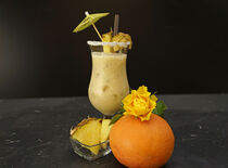 Ananas Orange Kokos Wodka Cocktail von babetts-bildergalerie