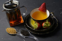 Schwarzer Tee mit Erdbeere von babetts-bildergalerie