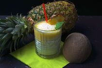 Ananas Kokosmilch Smoothie by babetts-bildergalerie