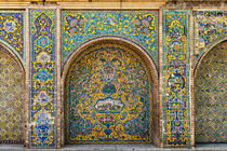 Fassade des Golestan Palastes in Teheran im Iran / Persien