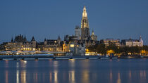 Antwerpen by night by Oliver Boxberg