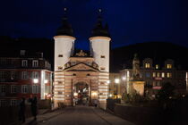 Neckartor in Heidelberg bei Nacht by Gerhard Köhler