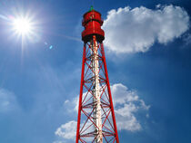 Leuchtturm Campen bei blauem Himmel von sunny69