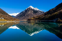 Perfect mountain reflection by Werner Roelandt