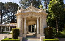 The colonnade in Balboa Park von Mikhail  Pogosov