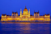 Parlament Budapest by Patrick Lohmüller