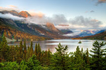 Montana, Glacier National Park, Saint Mary Lake, Wild Goose Island. Jamie and Judy Wild / Danita Delimont von Danita Delimont
