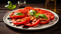 Tomaten auf dem Teller
