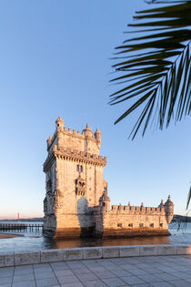 Der Torre de Belém in Lissabon zum Sonnenuntergang von jan Wehnert