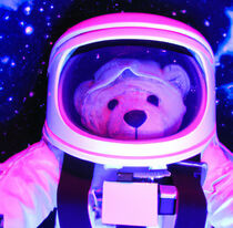 Teddy Universum Astronaut 1.7 von Dominik Brandauer