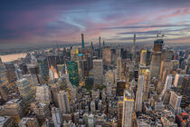 New York City Midtown Manhattan bei Sonnenuntergang