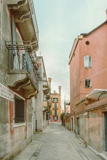 calle longa chiovere san girolamo by Michael Schulz-Dostal