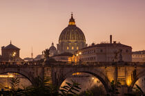 Rom - Blick über den Tiber zum Petersdom von tart