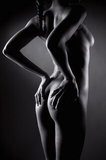 Nude Pose von David Hare