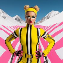 SKIING YELLOW WOMAN by Poptonicart by Claudia Sauter