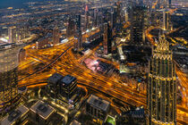Dubai @ Night by Thomas Schäffer
