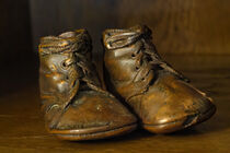 'Vintage Shoes' von Phil Perkins