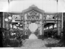 Portico of fabric at the Universal Exhibition of 1889 in Paris  von Adolphe Giraudon