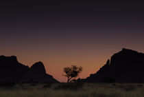 Spitzkoppe Sunset by Russell Bevan Photography