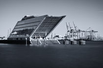 Dockland by Stefan Kloeren