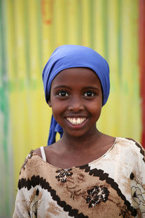 Smiling girl, Somaliland von Mike Greenslade