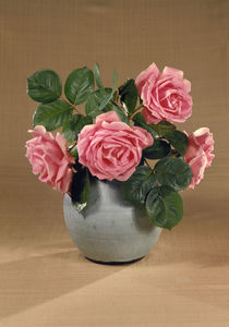 Vase mit rosafarbenen Rosen / Foto von klassik art