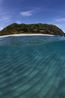 Island Paradise by Steve De Neef