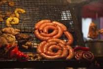 Sausages on a grill, Mercado Del Puerto, Montevideo, Uruguay von Panoramic Images