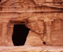 Ruins of a cave, Petra, Jordan von Panoramic Images